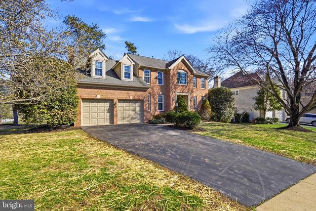 1800 SUNNY CREEK CV, Vienna, VA 22182