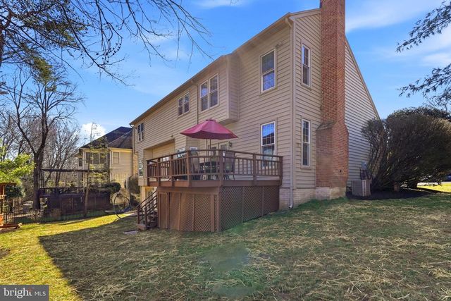1800 SUNNY CREEK CV, Vienna, VA 22182