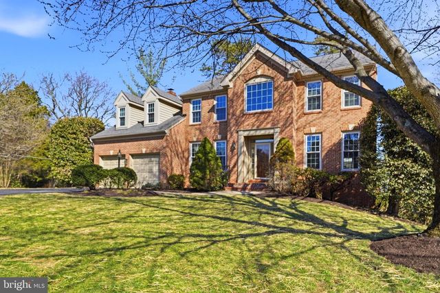 1800 SUNNY CREEK CV, Vienna, VA 22182