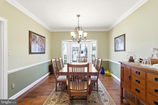 1800 SUNNY CREEK CV, Vienna, VA 22182