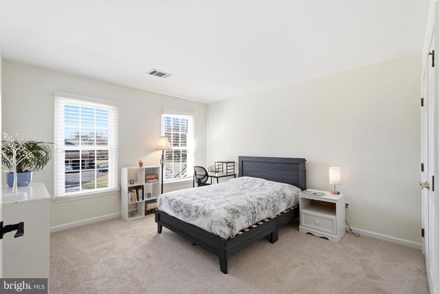 1800 SUNNY CREEK CV, Vienna, VA 22182