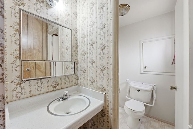 5096 S JOLLY ST, Taylorsville, UT 84123