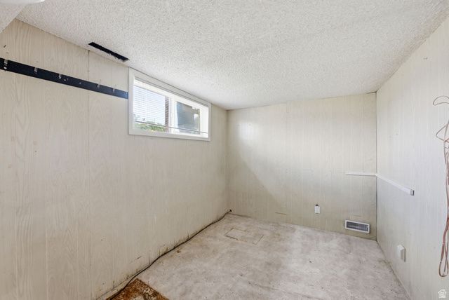 5096 S JOLLY ST, Taylorsville, UT 84123