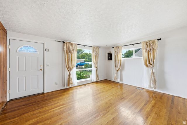 5096 S JOLLY ST, Taylorsville, UT 84123