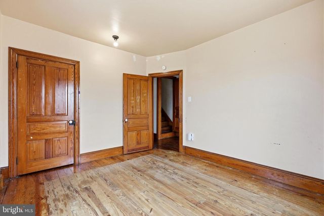 127 W FOURTH ST, East Greenville, PA 18041