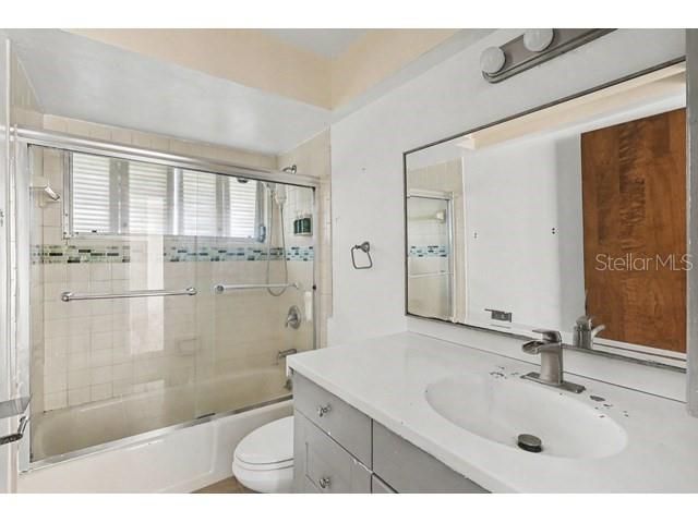 1219 NE 14TH PLACE, Cape Coral, FL 33909