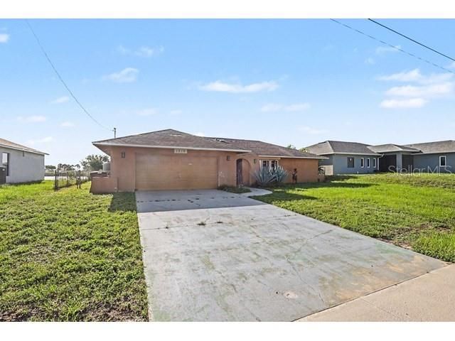 1219 NE 14TH PLACE, Cape Coral, FL 33909