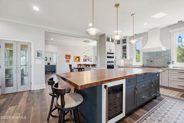 333 N Island Crossing, Edenton, NC 27932