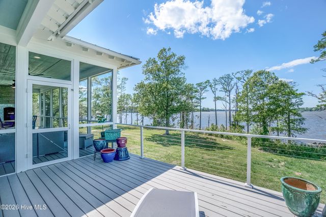 333 N Island Crossing, Edenton, NC 27932