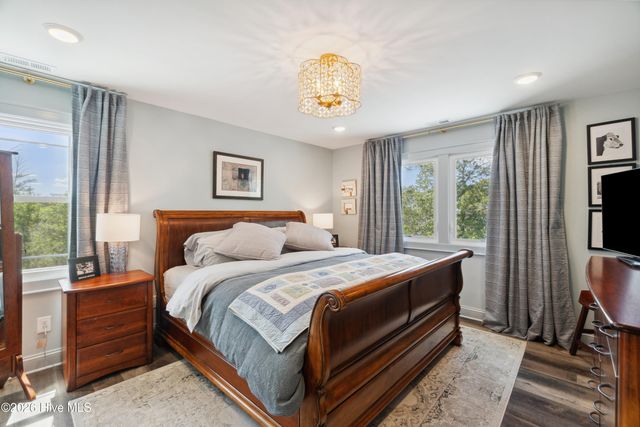 333 N Island Crossing, Edenton, NC 27932