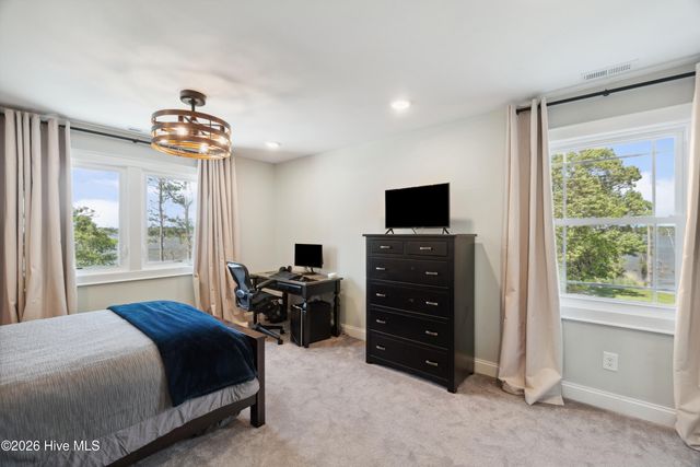 333 N Island Crossing, Edenton, NC 27932