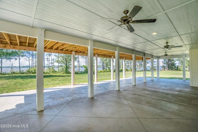 333 N Island Crossing, Edenton, NC 27932