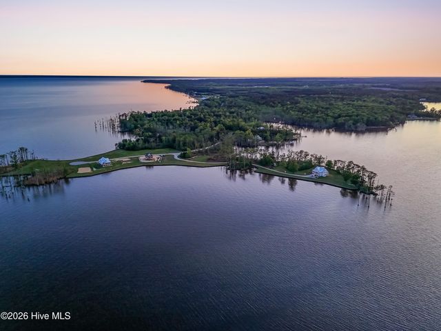 333 N Island Crossing, Edenton, NC 27932