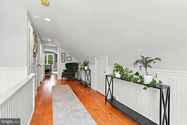 246 LENOX RD, Havertown, PA 19083
