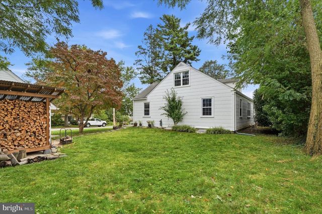 246 LENOX RD, Havertown, PA 19083
