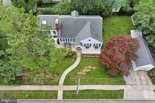 246 LENOX RD, Havertown, PA 19083