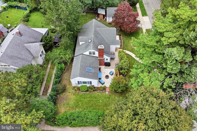 246 LENOX RD, Havertown, PA 19083