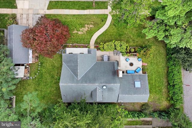 246 LENOX RD, Havertown, PA 19083