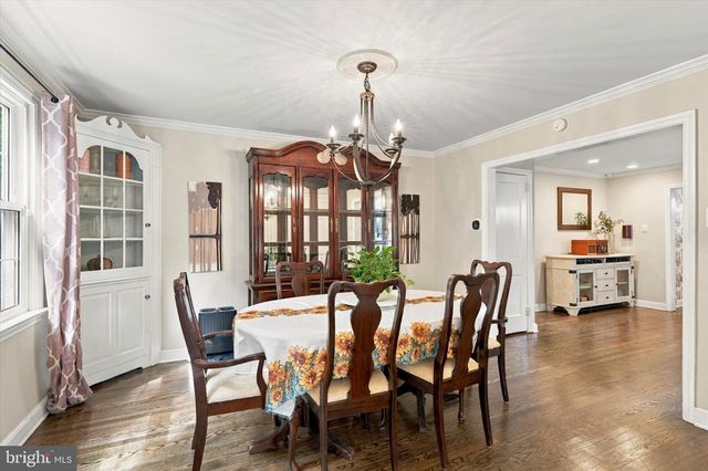 246 LENOX RD, Havertown, PA 19083