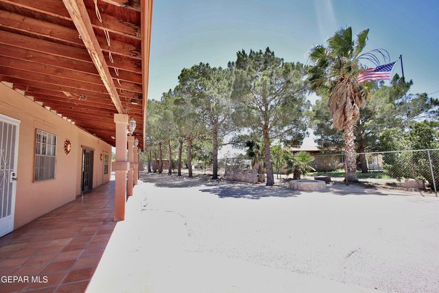 9967 Gideon Circle, Socorro, TX 79927