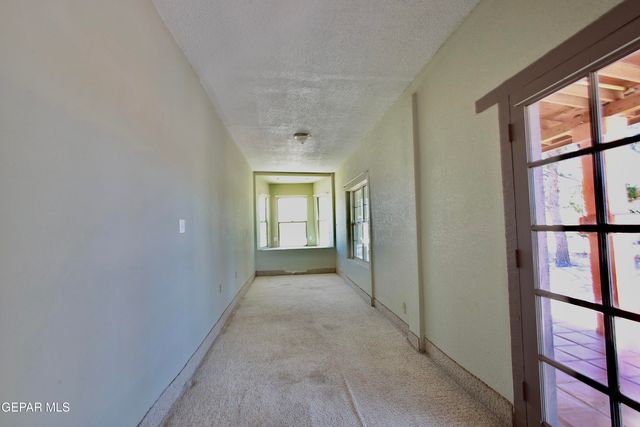 9967 Gideon Circle, Socorro, TX 79927