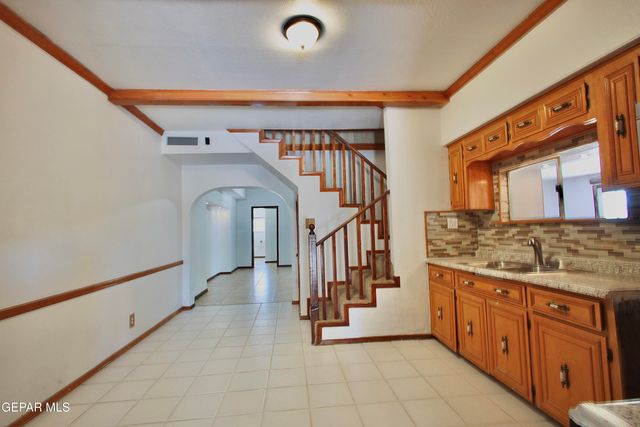 9967 Gideon Circle, Socorro, TX 79927