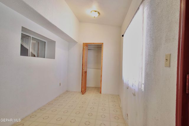 9967 Gideon Circle, Socorro, TX 79927