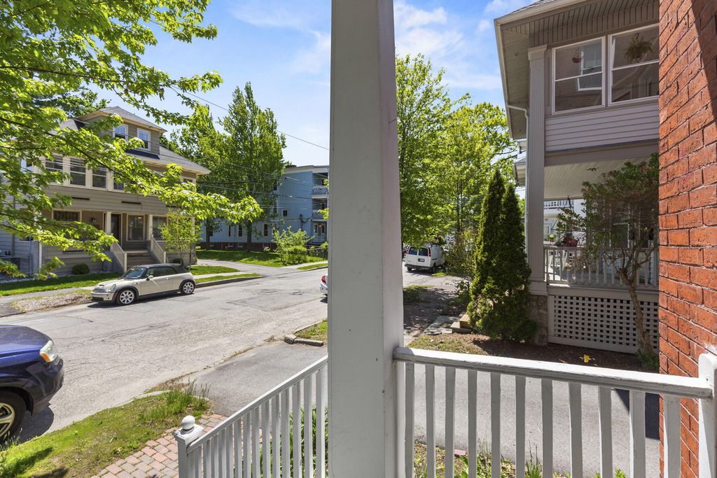 11 William Street 1, Portland, ME 04103 — photo 2