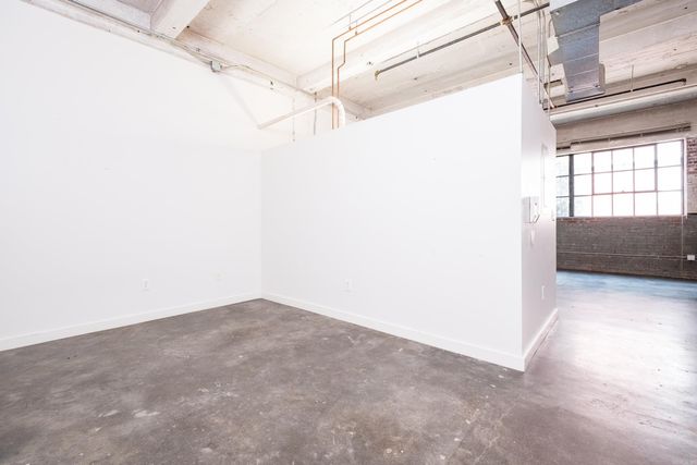 423 E 3rd St Apt 303, Little Rock, AR 72201