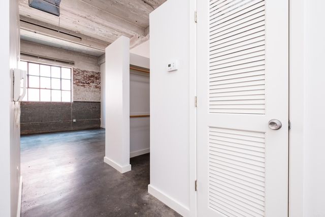 423 E 3rd St Apt 303, Little Rock, AR 72201