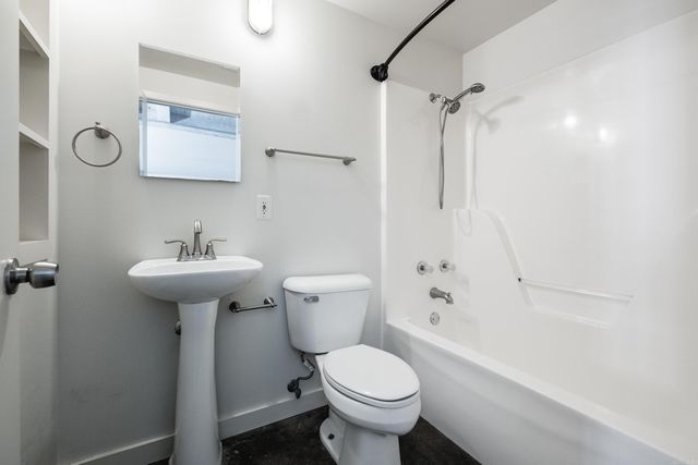 423 E 3rd St Apt 303, Little Rock, AR 72201