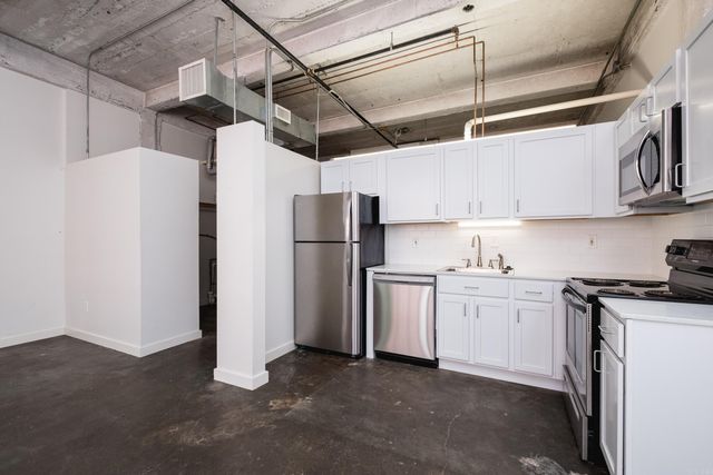 423 E 3rd St Apt 303, Little Rock, AR 72201