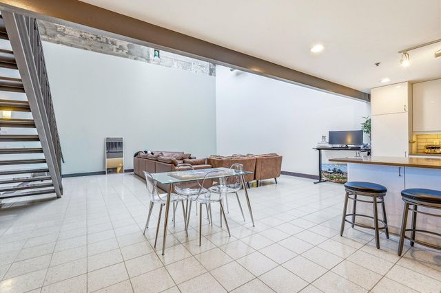 214 4th Street E 213, Saint Paul, MN 55101