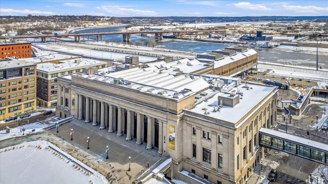 214 4th Street E 213, Saint Paul, MN 55101