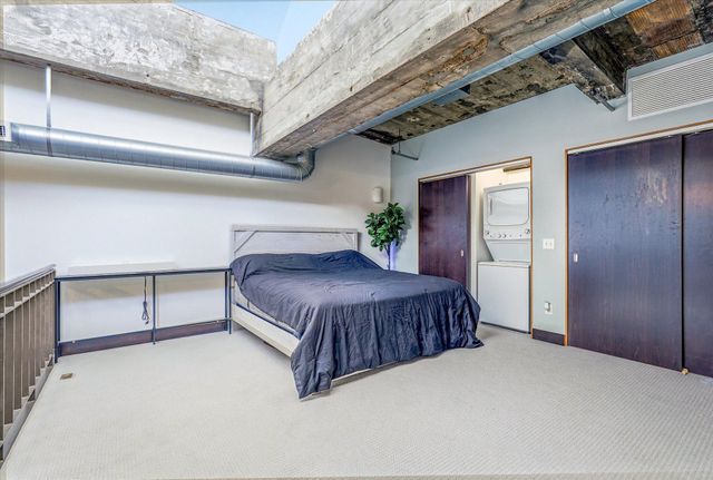 214 4th Street E 213, Saint Paul, MN 55101