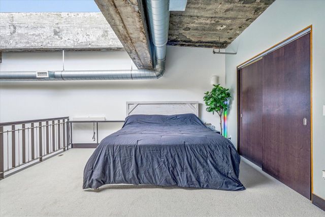 214 4th Street E 213, Saint Paul, MN 55101