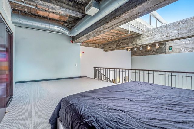 214 4th Street E 213, Saint Paul, MN 55101