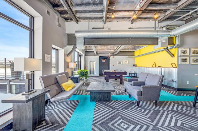 214 4th Street E 213, Saint Paul, MN 55101