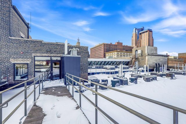 214 4th Street E 213, Saint Paul, MN 55101