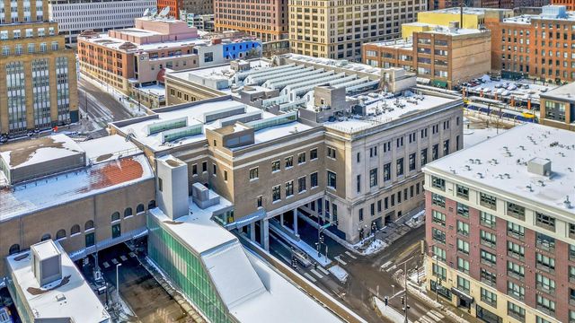 214 4th Street E 213, Saint Paul, MN 55101