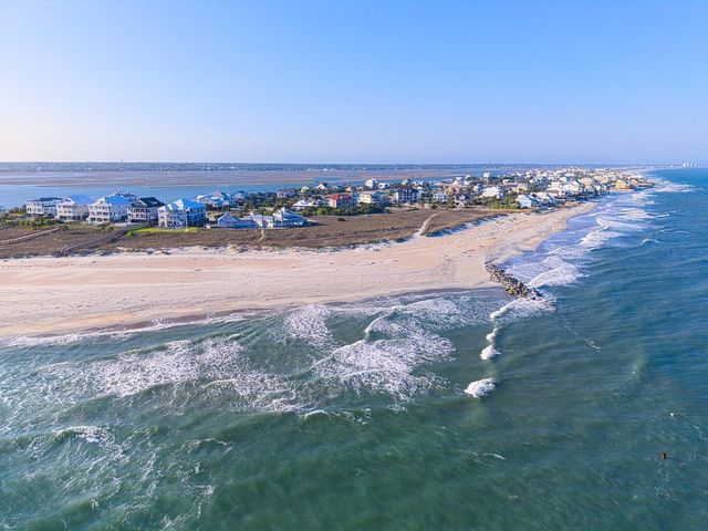 2254 S Waccamaw Dr., Garden City Beach, SC 29576