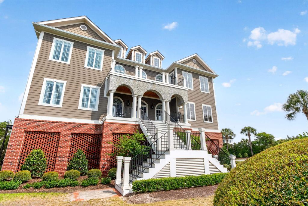 2254 S Waccamaw Dr., Garden City Beach, SC 29576