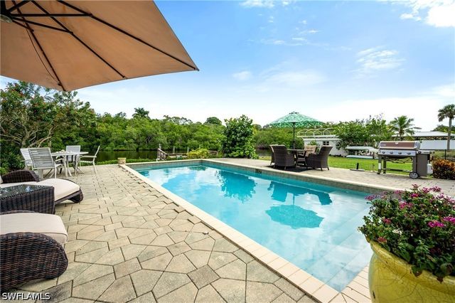 2271 Harbor RD, Naples, FL 34104