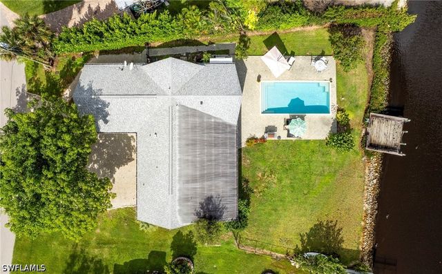2271 Harbor RD, Naples, FL 34104