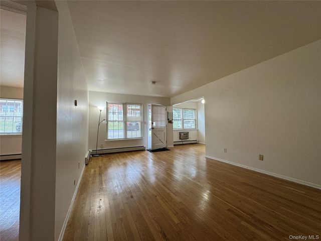 8 Colonial Road 28, Beacon, NY 12508