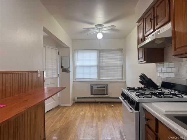 8 Colonial Road 28, Beacon, NY 12508
