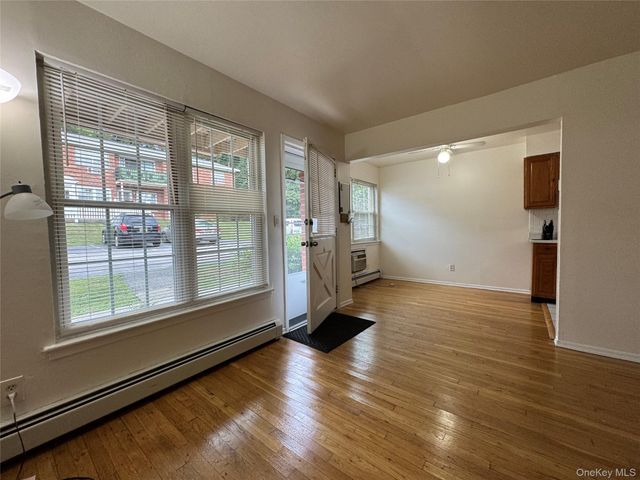 8 Colonial Road 28, Beacon, NY 12508