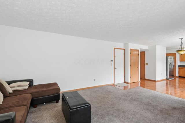 5901 Stillponds Place, Columbus, OH 43228