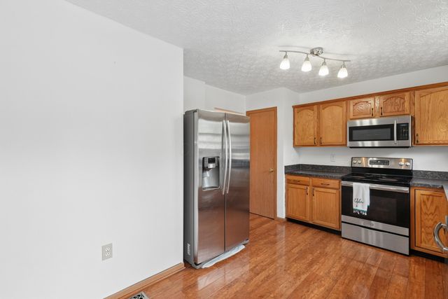 5901 Stillponds Place, Columbus, OH 43228