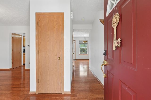 5901 Stillponds Place, Columbus, OH 43228